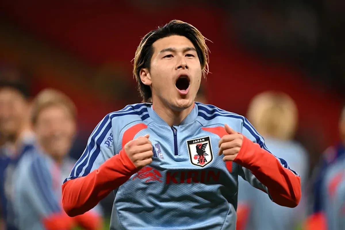 Jugador de Japón celebrando durante calentamiento