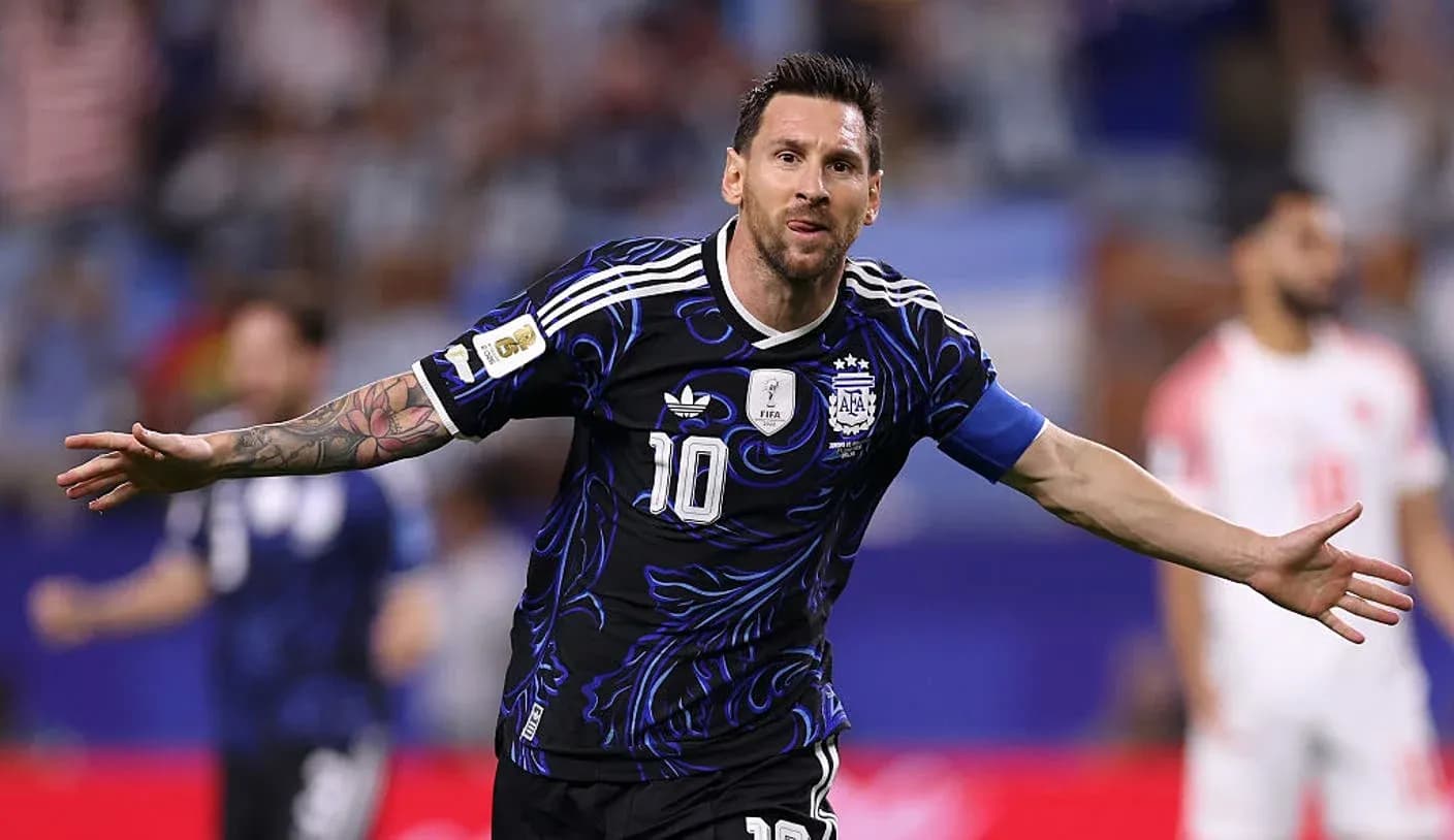 Lionel Messi celebrando un gol en partido