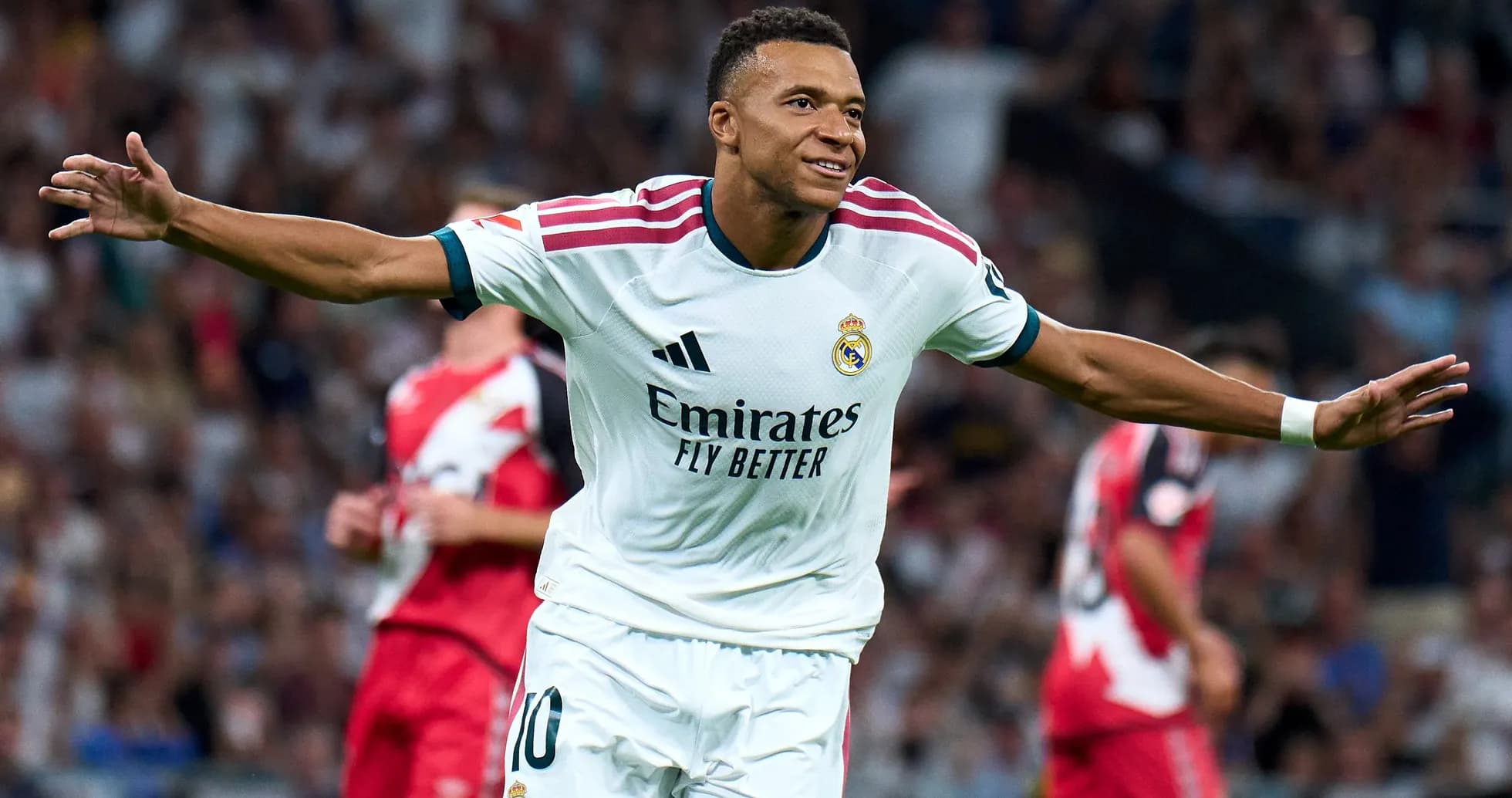 Jugador de Real Madrid celebrando un gol en el partido