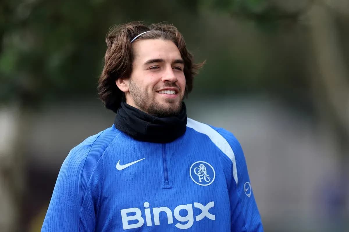 Jugador de Chelsea FC en sesión de entrenamiento