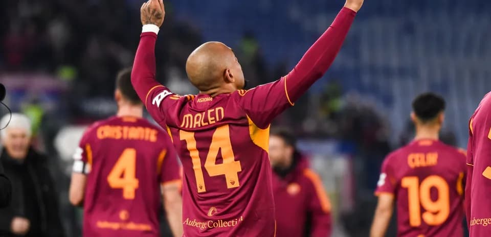 Jugadores de AS Roma celebrando un gol
