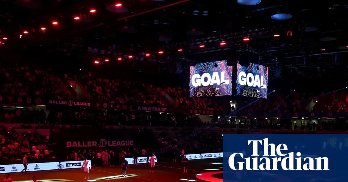 Pantalla mostrando 'GOAL' en un evento deportivo