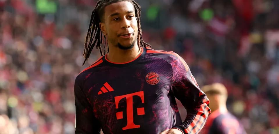 Jugador de Bayern Múnich en el calentamiento