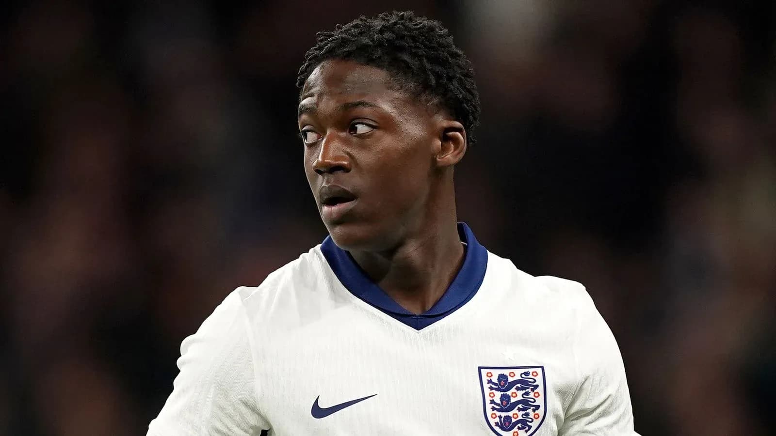 Jugador de Inglaterra en el campo durante el partido