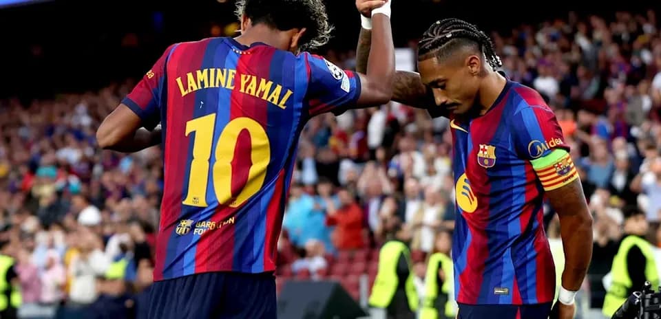 Jugadores de Barça celebrando un gol en el estadio