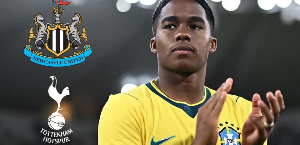 Jugador aplaudiendo con camiseta de Brasil