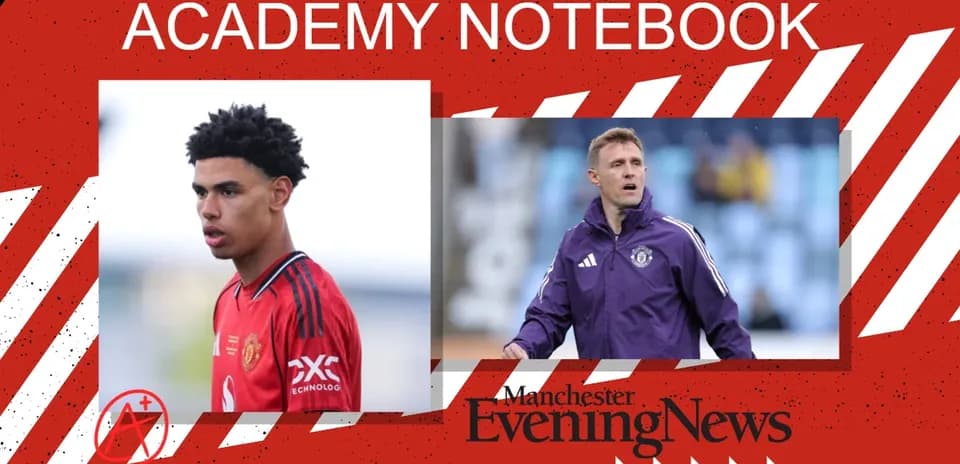 Jugadores de la academia de Manchester United en acción