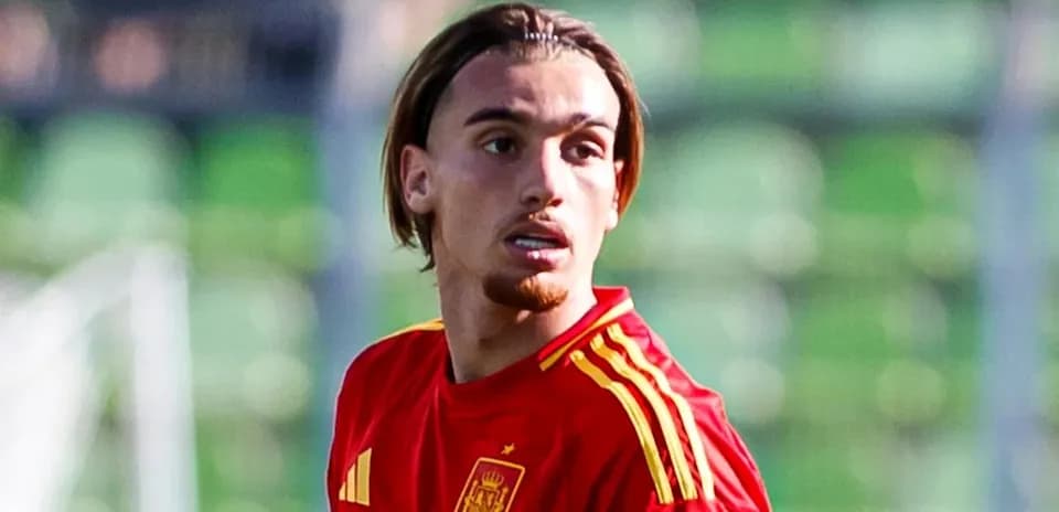 Jugador de España en campo durante el partido