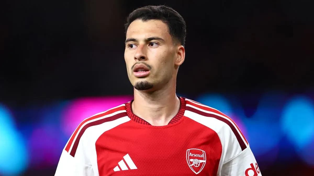 Jugador de Arsenal en el campo durante el partido