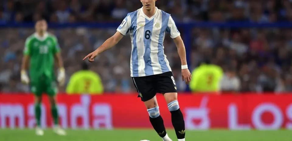 Jugador de Argentina en acción durante el partido