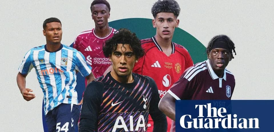 Cinco jugadores de fútbol en un fondo colorido