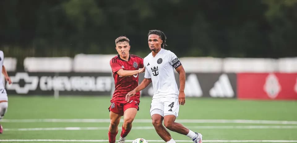 Jugador de Inter Miami II en acción