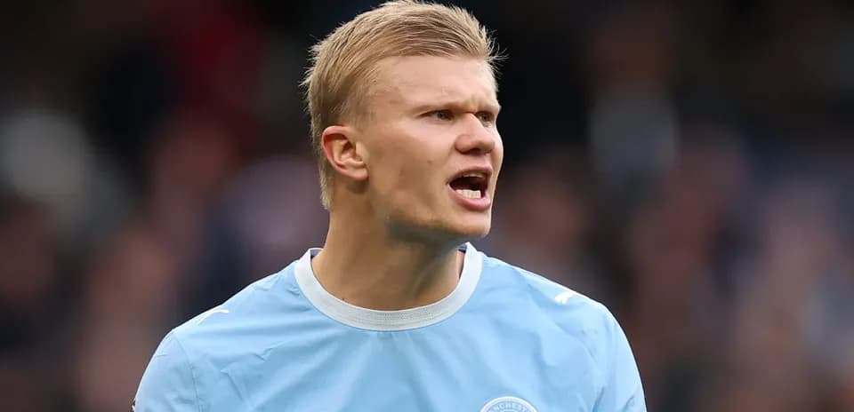 Jugador de Manchester City en acción durante el partido