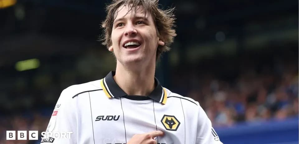Jugador de Wolverhampton celebrando un gol