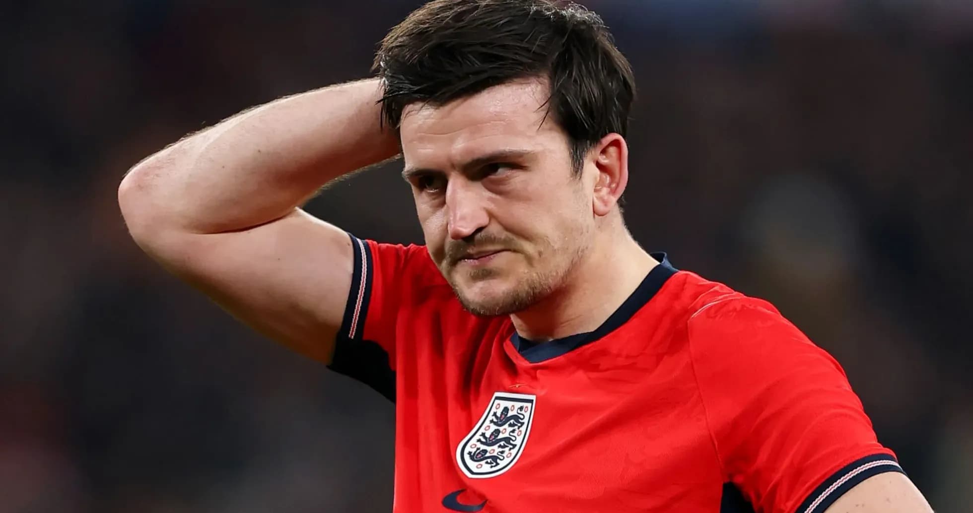 Jugador de Inglaterra con expresión de preocupación