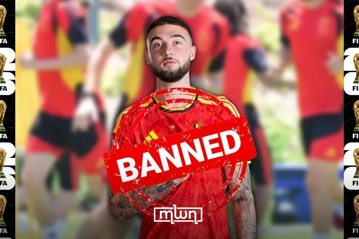 Jugador con camiseta de España marcado como prohibido
