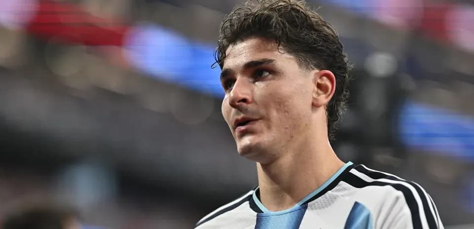 Jugador de Argentina en estadio durante partido
