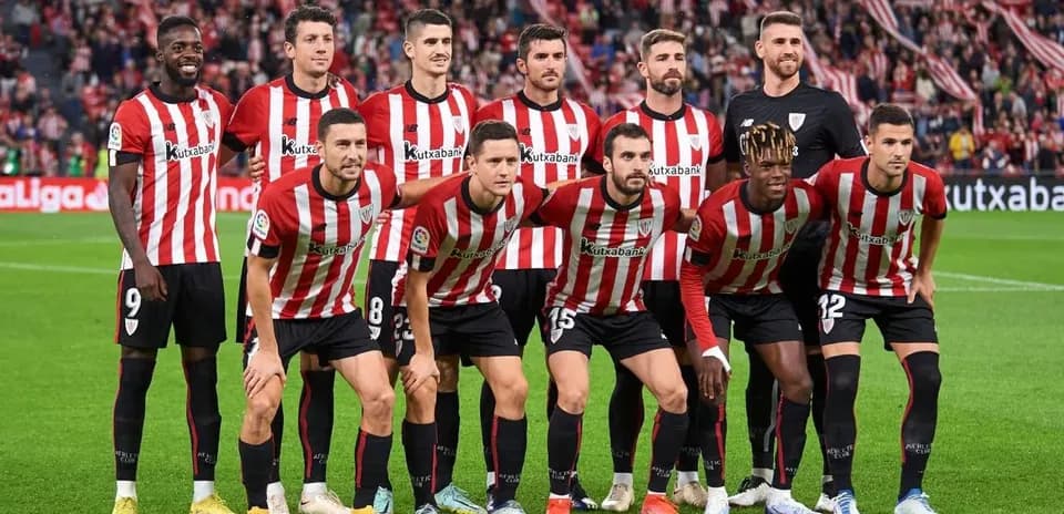 Equipo del Athletic Club antes del partido