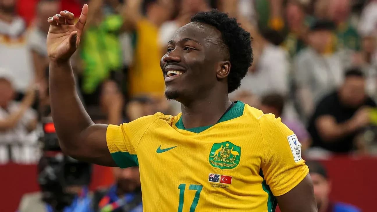 Jugador de Australia celebrando un gol en partido