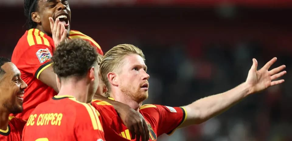 Jugadores de Bélgica celebrando un gol en partido