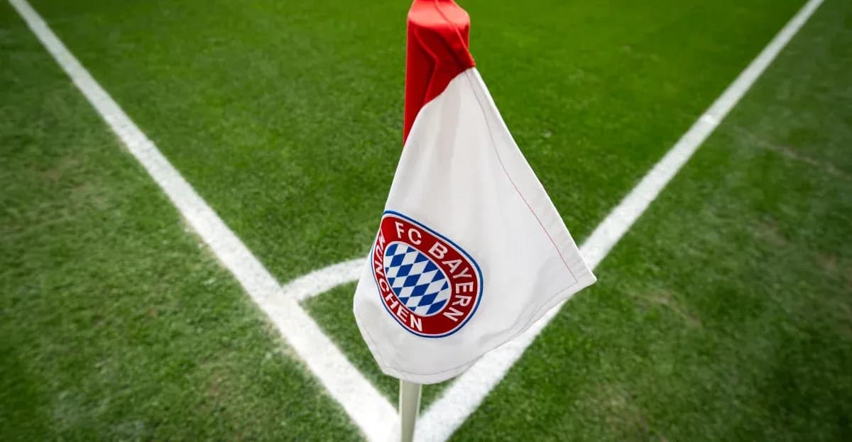 Bandera de esquina del FC Bayern Múnich en el campo