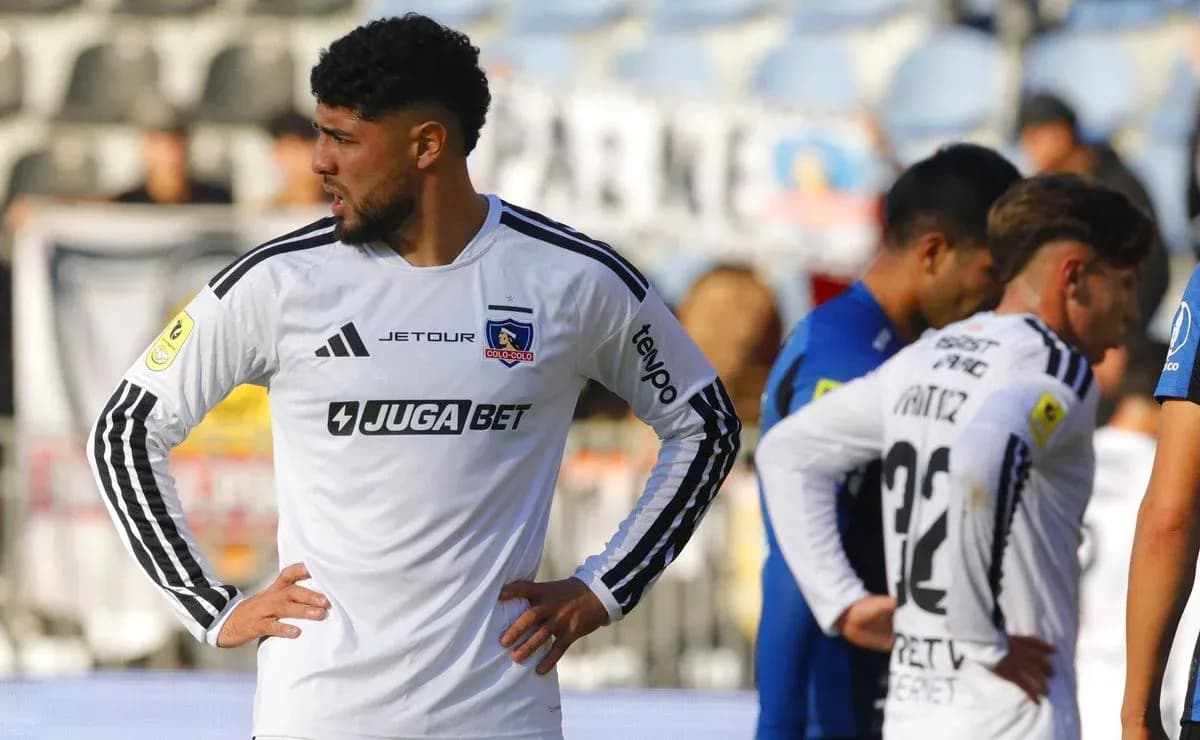 Jugadores de Colo Colo en el partido