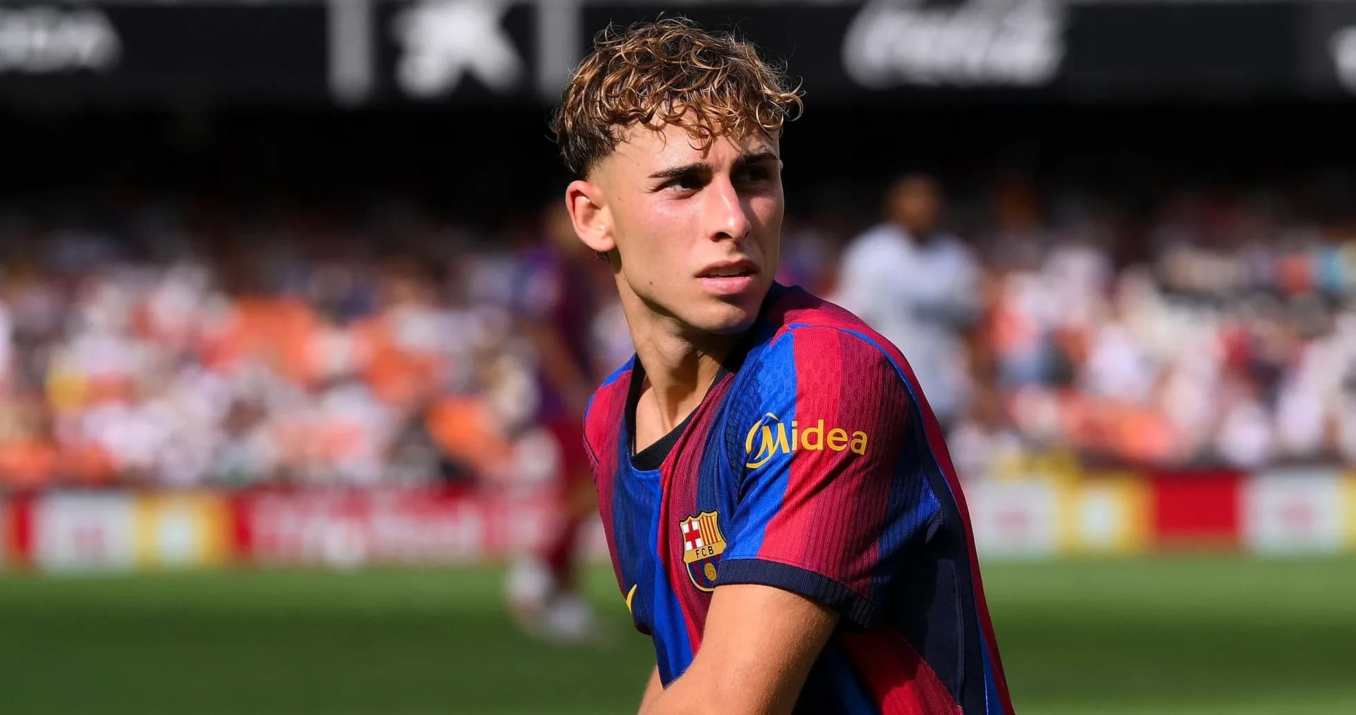 Jugador de Barcelona en el campo durante partido