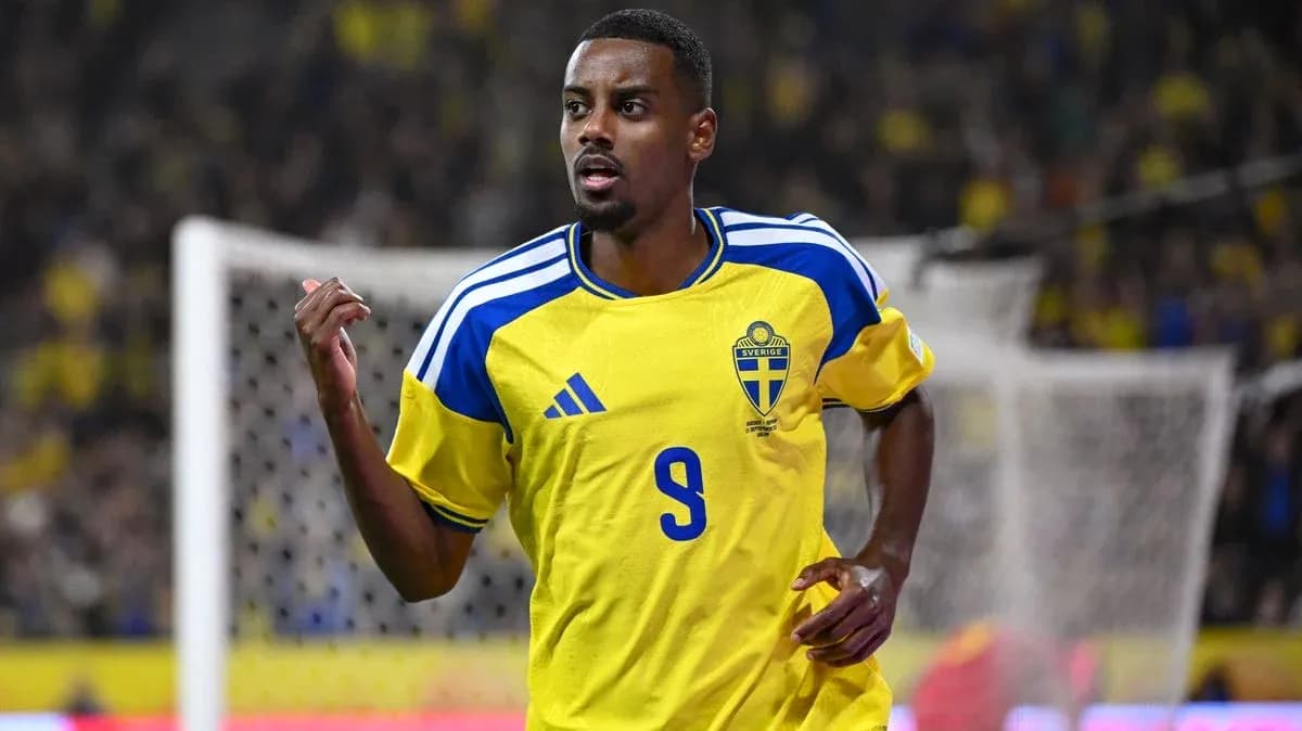 Jugador de Suecia celebrando un gol en partido