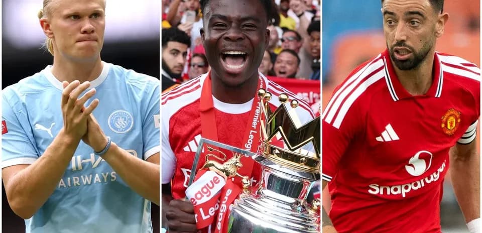 Tres jugadores de fútbol en distintas poses