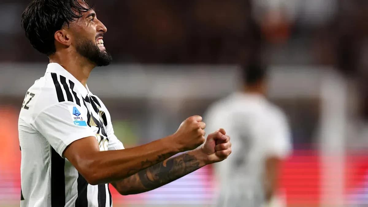Jugador de Juventus celebrando un gol en partido