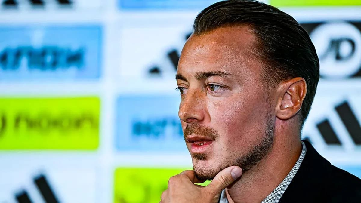 Jugador hablando durante una rueda de prensa