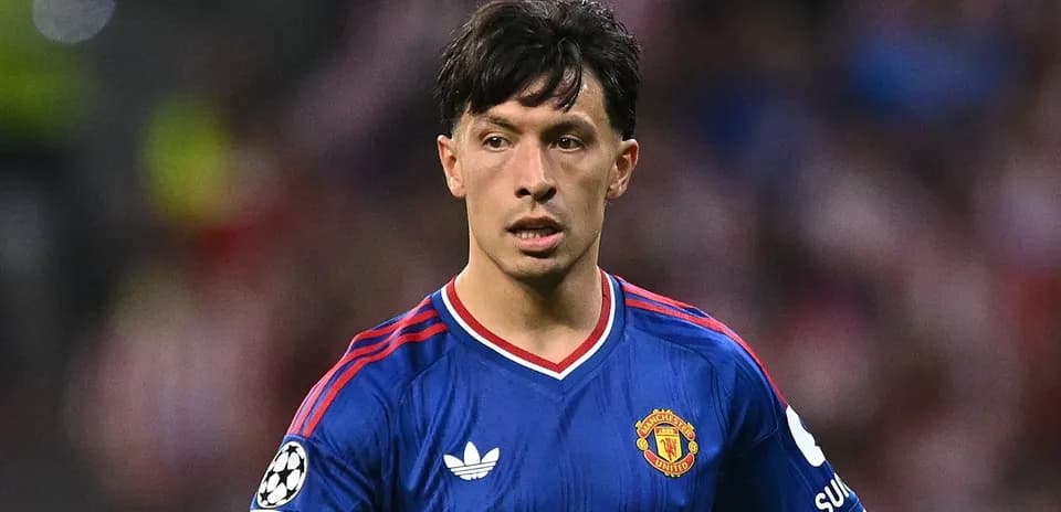 Jugador de Manchester United en acción durante el partido