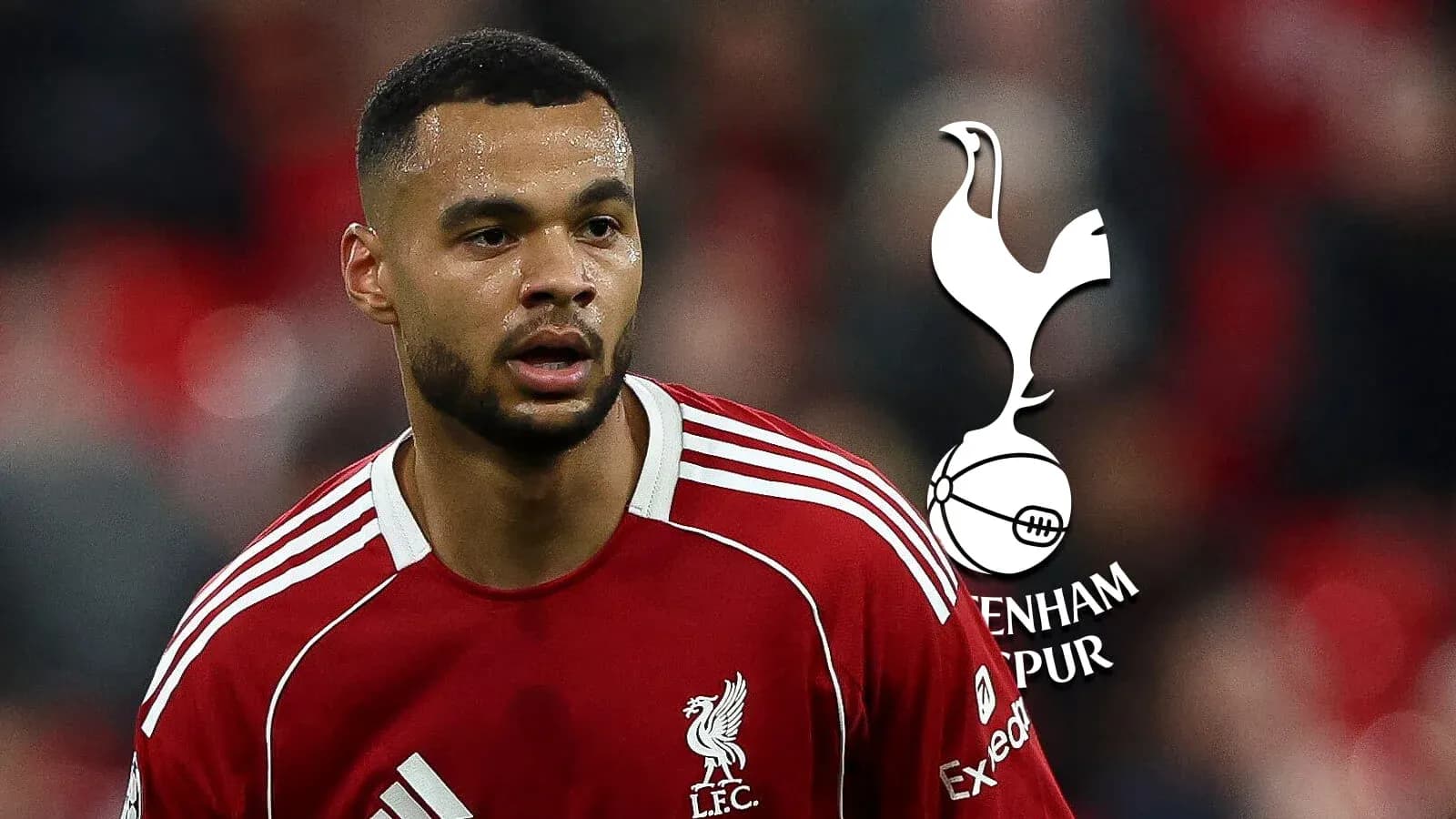 Jugador de Liverpool durante un partido en Anfield