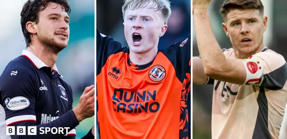 Tres jugadores de fútbol en diferentes acciones de juego