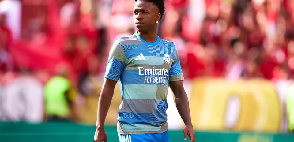 Jugador de Real Madrid en el campo durante partido