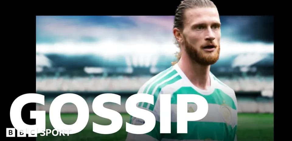 Jugador con camiseta de Celtic en estadio vacío