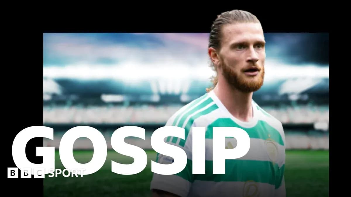 Jugador con camiseta de Celtic en estadio vacío