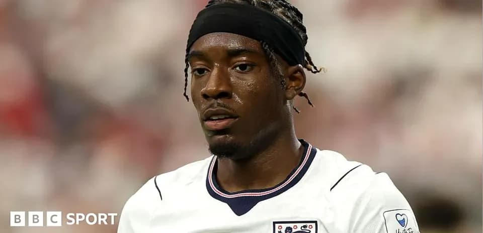 Jugador de Inglaterra en el campo durante el partido