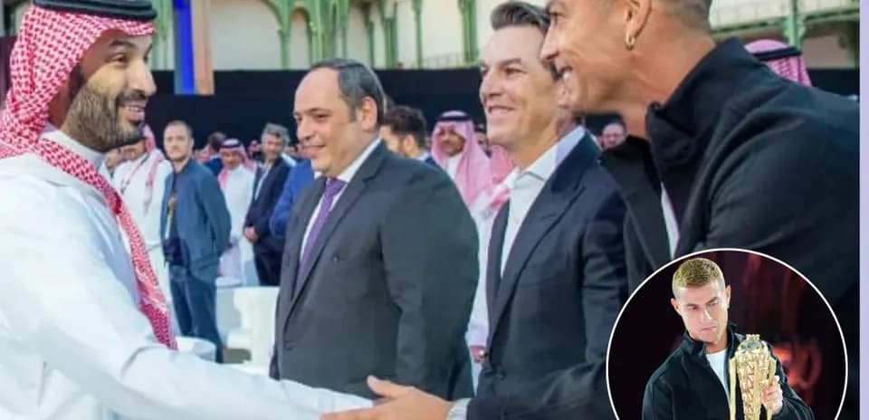 Reunión de personas en evento con Cristiano Ronaldo