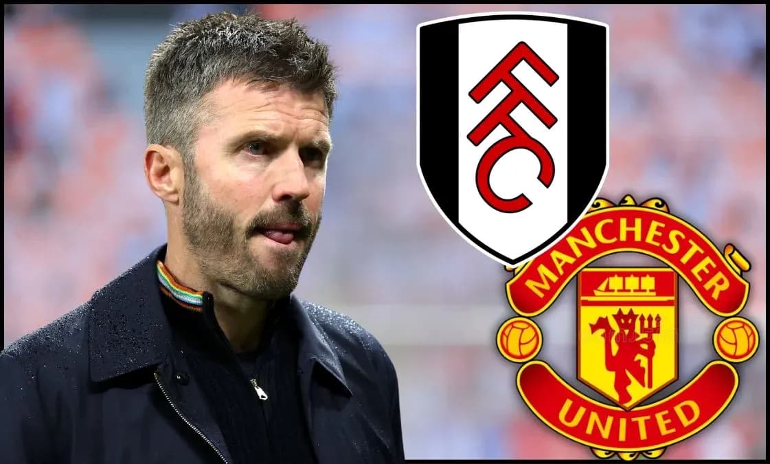 Entrenador mirando hacia el campo con logos de Fulham y Manchester United