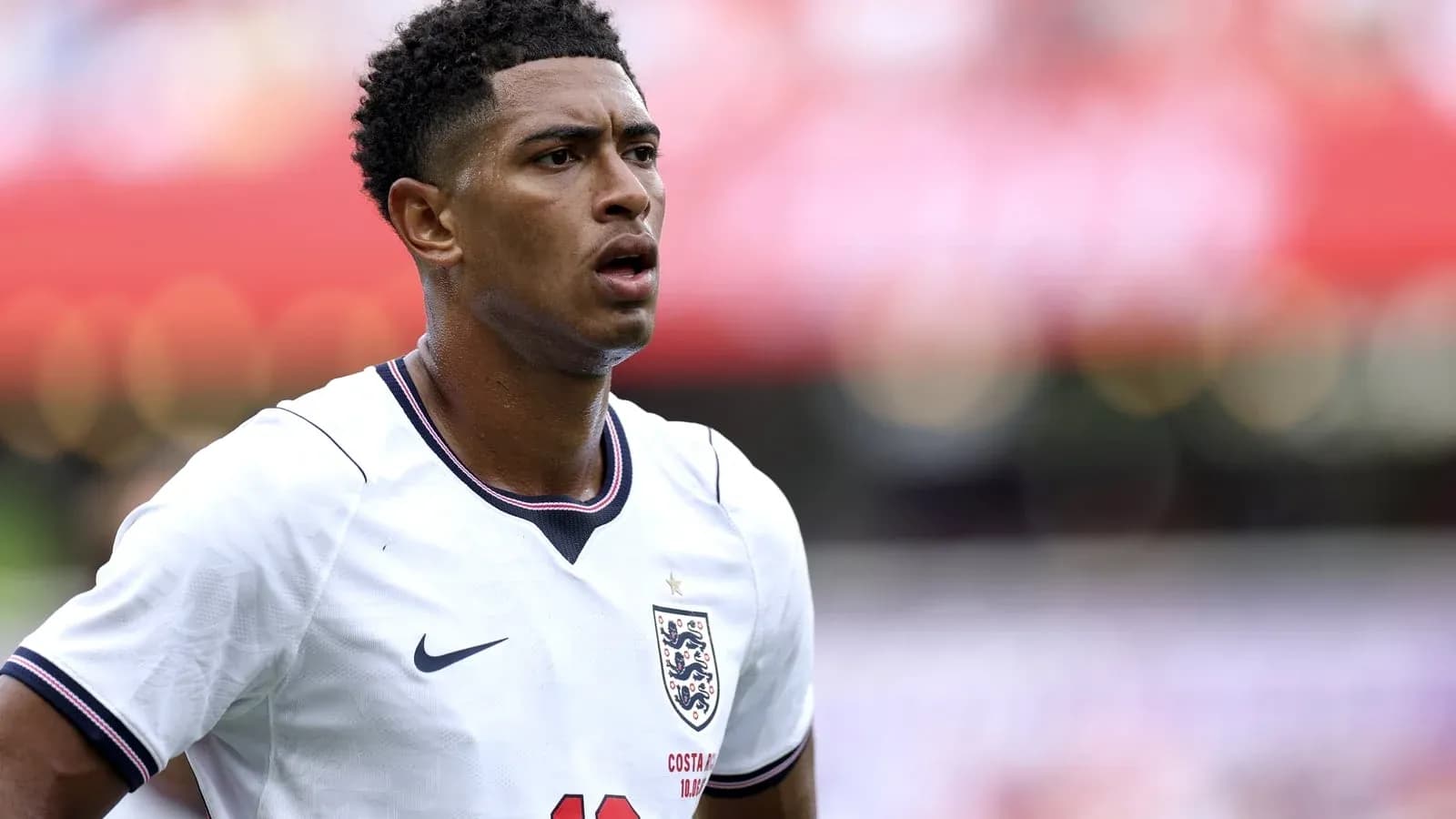 Jugador de Inglaterra en el campo durante el partido