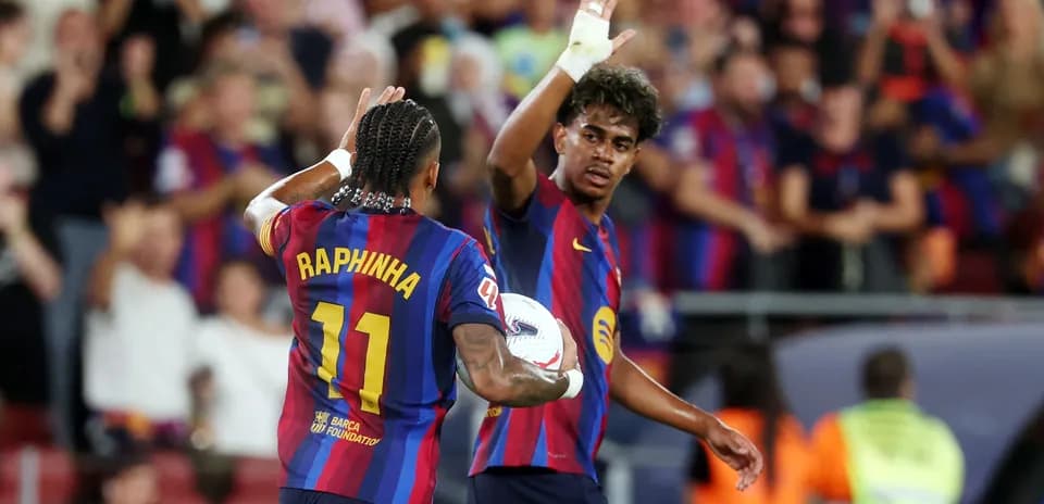 Jugadores de Barcelona celebrando un gol en el estadio