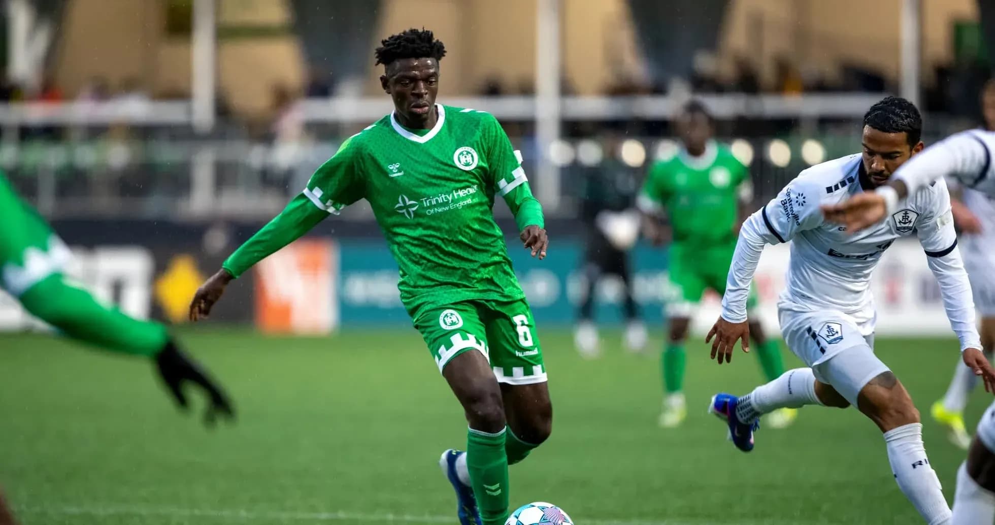 Jugador del NY Cosmos en acción durante el partido