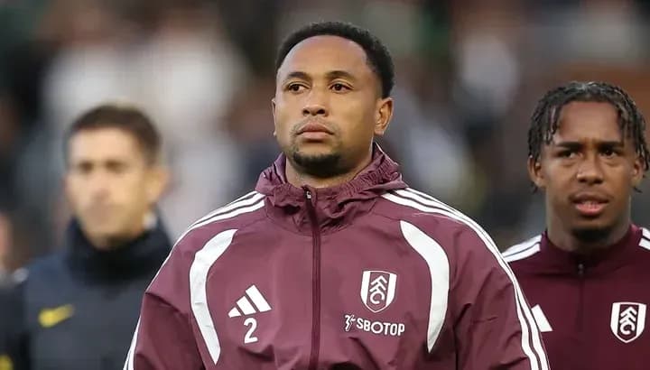 Jugador de Fulham en el túnel del estadio