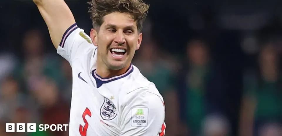 Jugador de Inglaterra celebrando con el brazo levantado