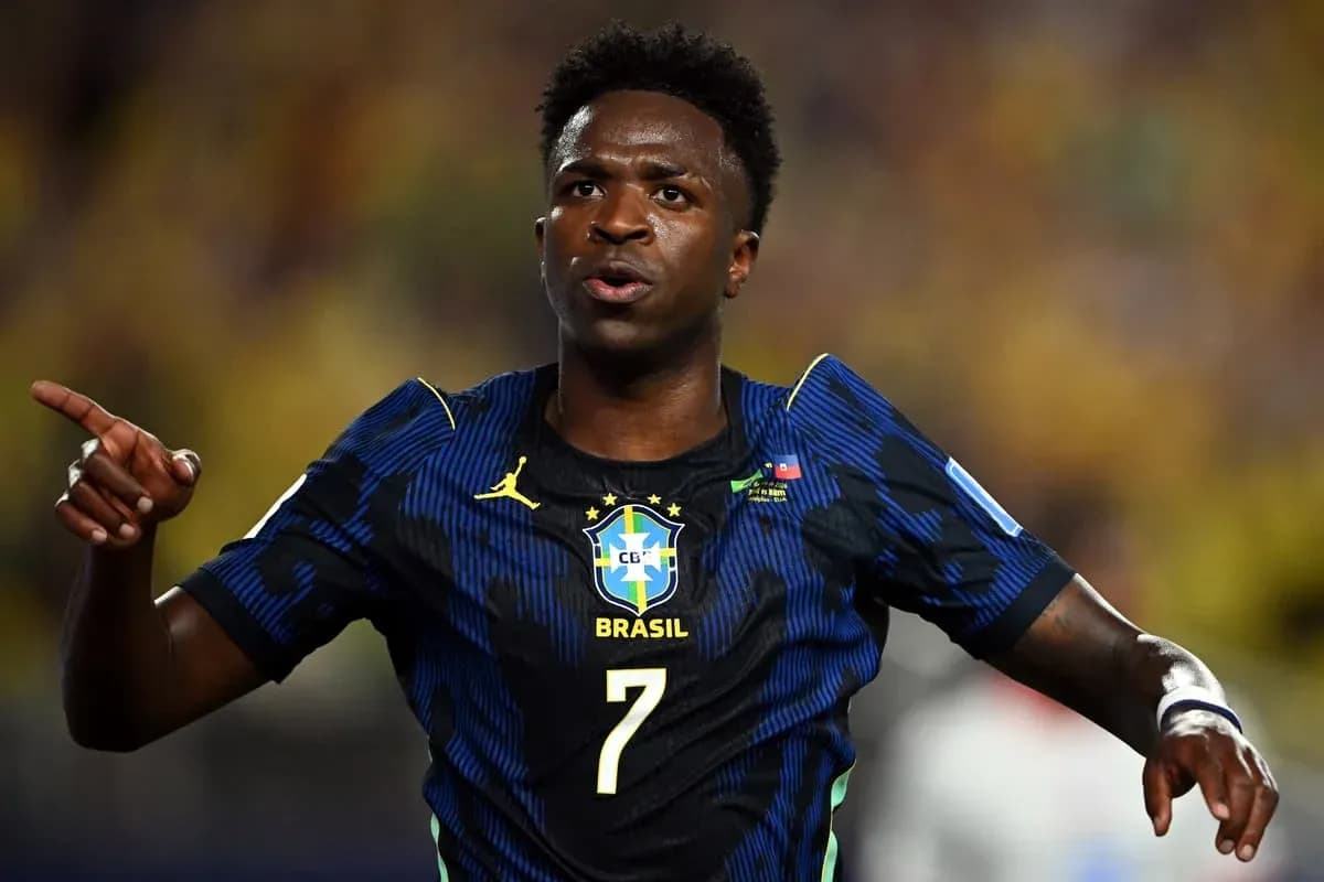 Jugador de Brasil señalando durante un partido