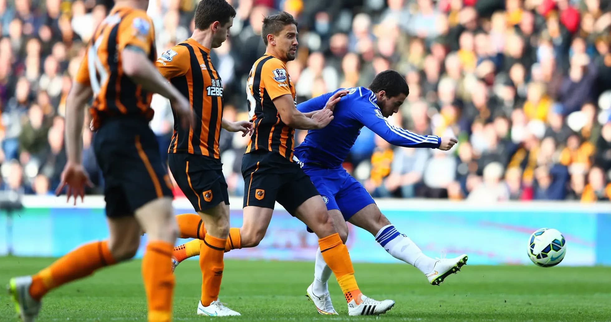 Chelsea contra Hull City en partido de fútbol