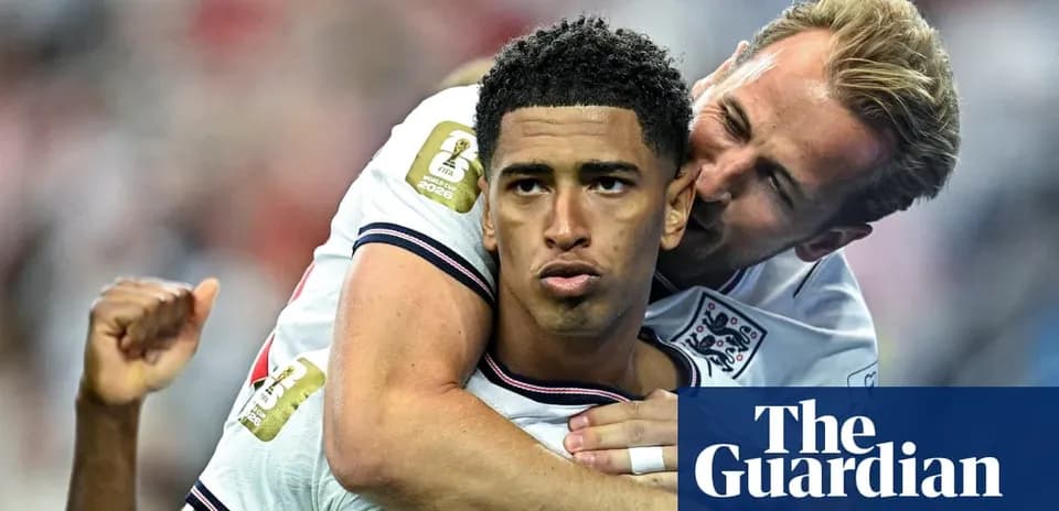 Jugadores de Inglaterra celebrando después de un gol