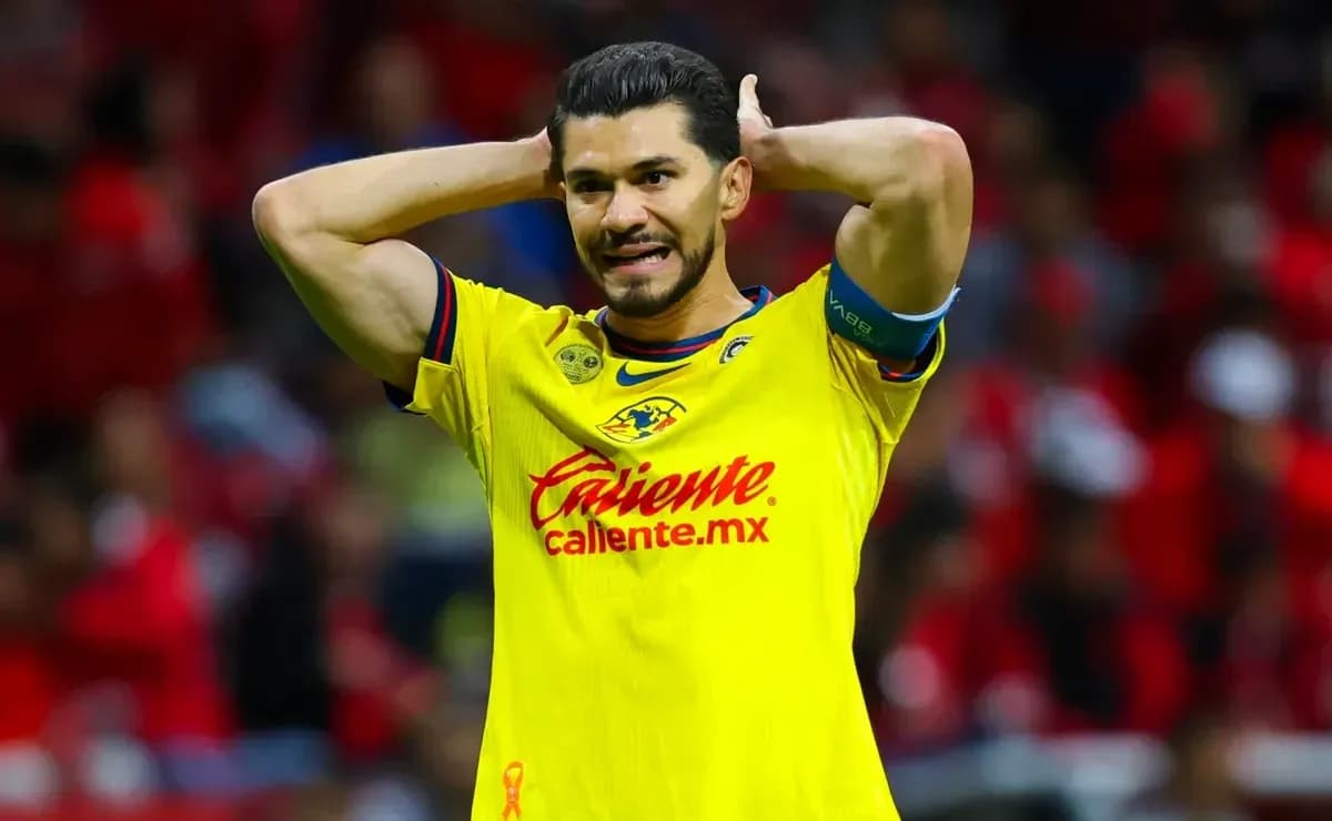 Jugador de Club América durante el partido