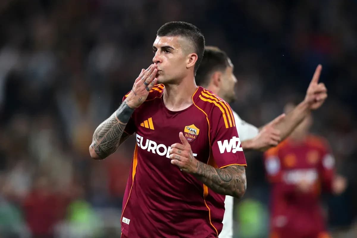 Jugador de AS Roma celebrando un gol